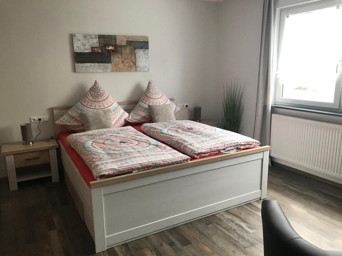 Ferien-/Monteurwohnung Am Ring Steinau an der Straße Εξωτερικό φωτογραφία